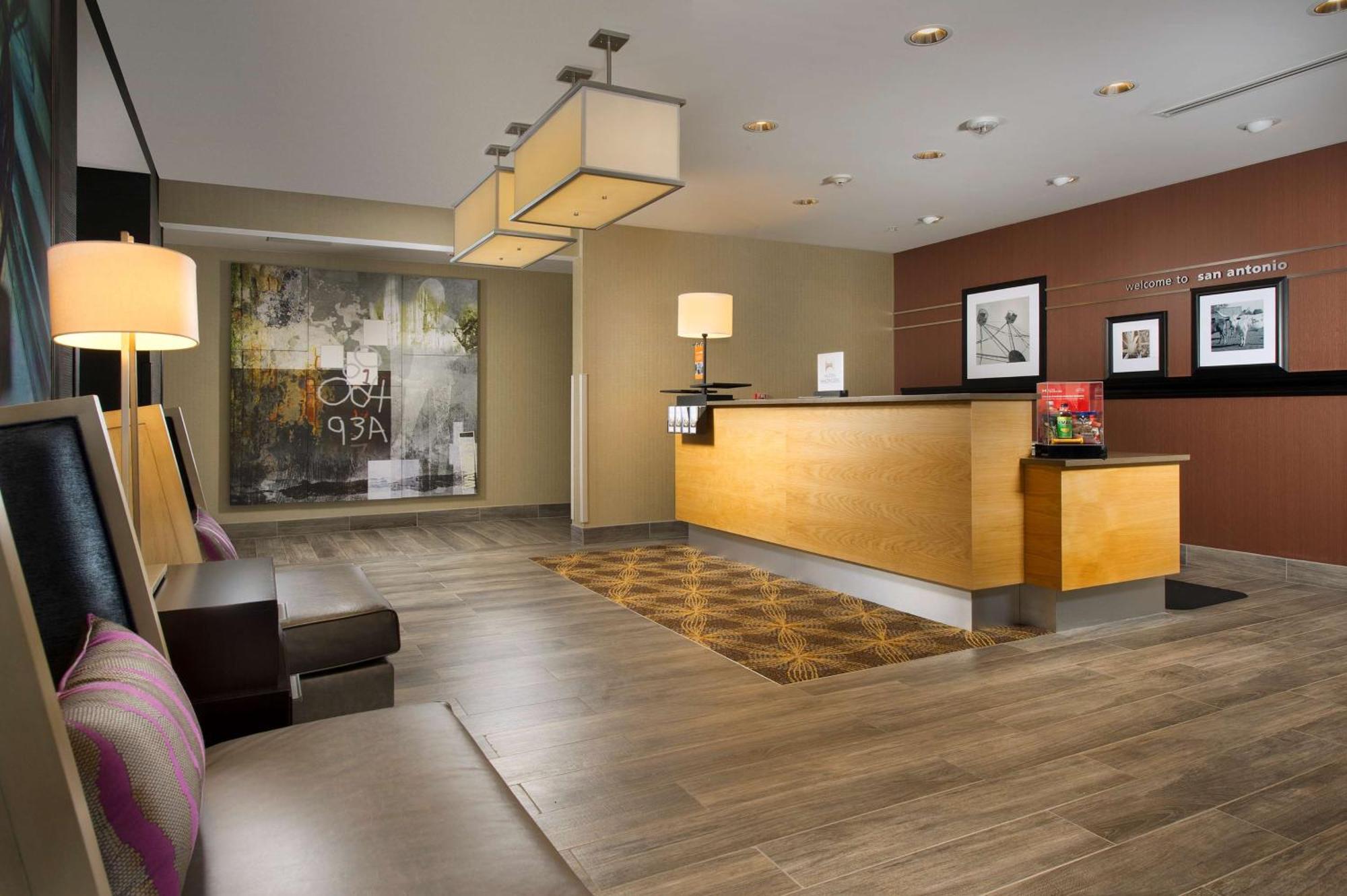Hampton Inn & Suites San Antonio Northwest/Medical Center Экстерьер фото
