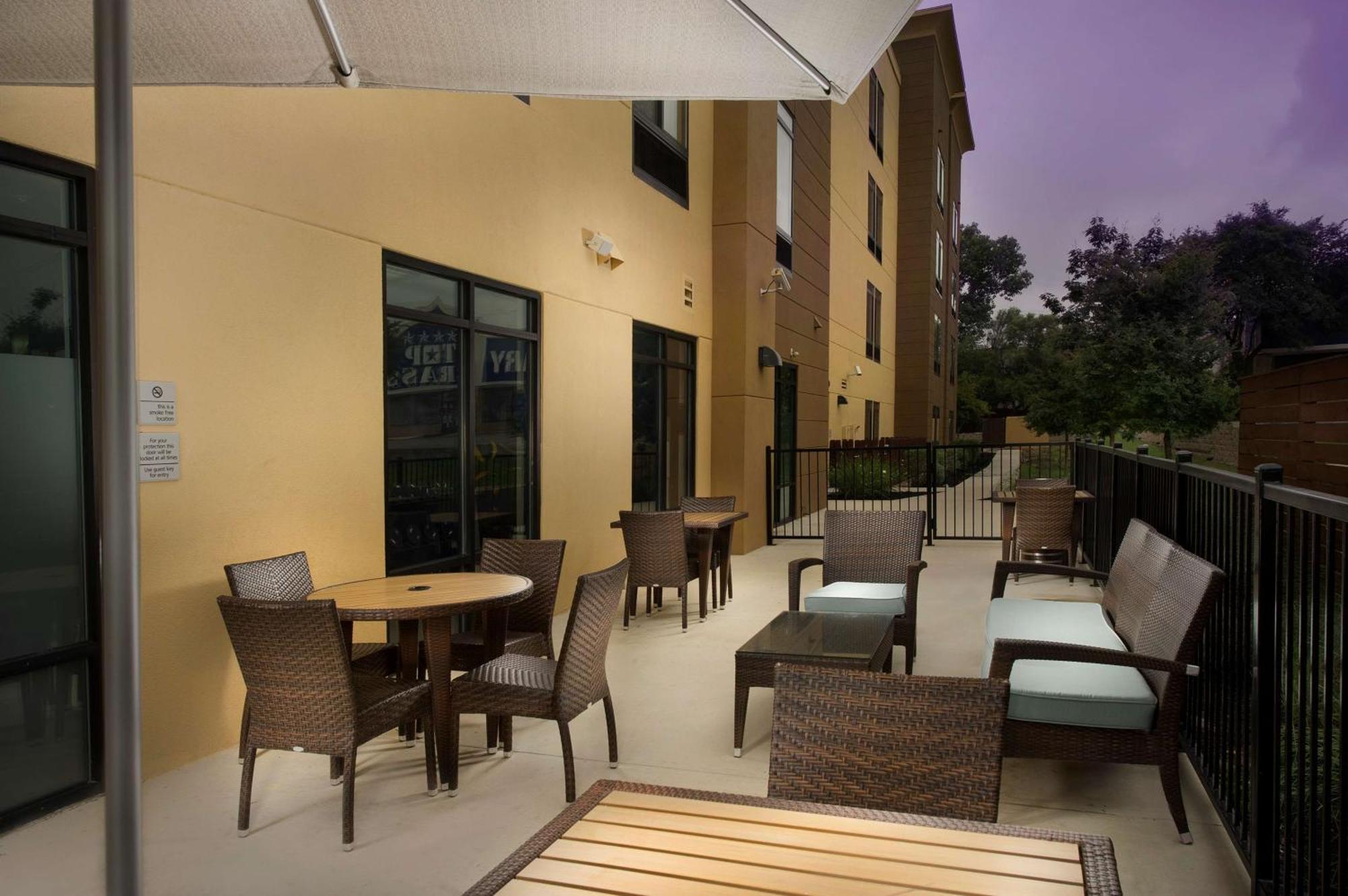 Hampton Inn & Suites San Antonio Northwest/Medical Center Экстерьер фото